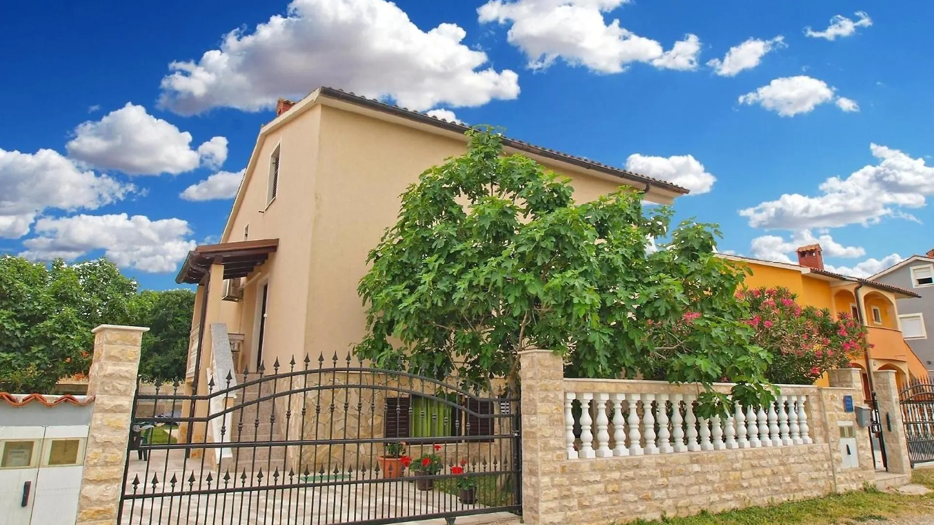 Ferienwohnung Fuer 4 Personen Ca 48 Qm In Fazana-Surida, Istrien Istrische Riviera Valbandon